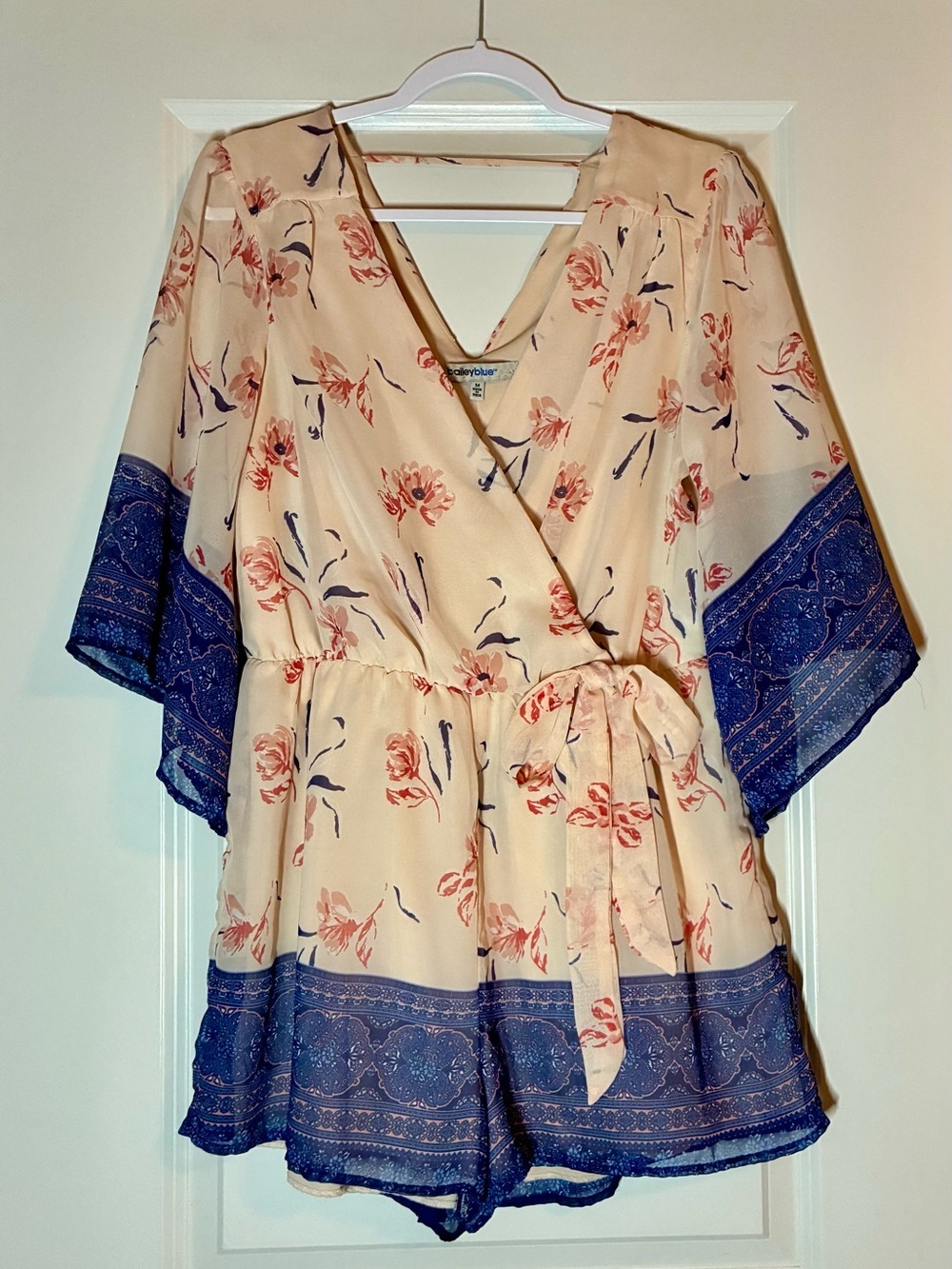 Bailey Blue Floral Wrap Romper in Peachy Pink with Blue Border Size Medium - Picture 2 of 4